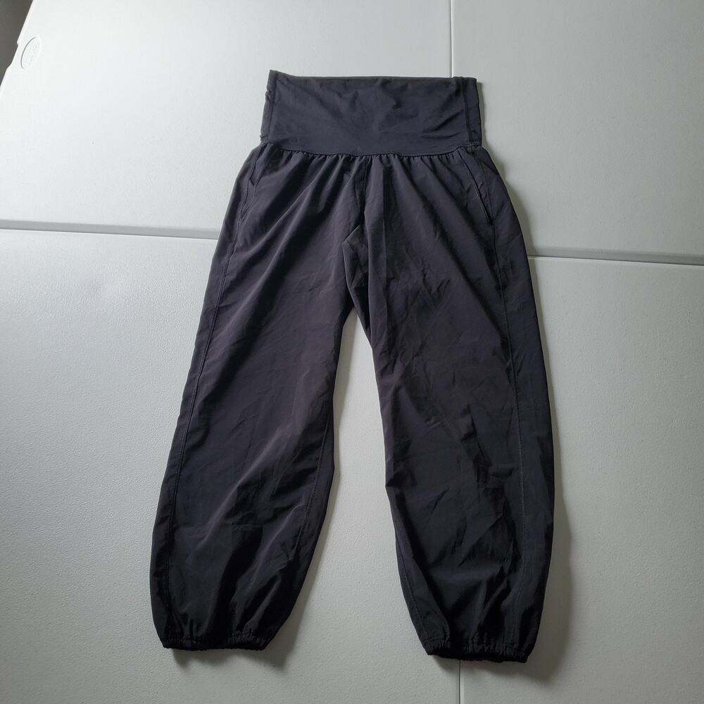 lululemon athletica Black High-Waisted Joggers